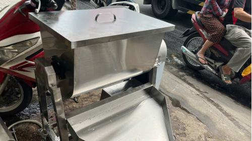 Máy trộn nằm ngang chất lượng cao từ Inox An Phúc Long